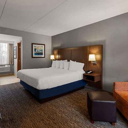סופריור Best Western Bridgeview Hotel מראה חיצוני תמונה