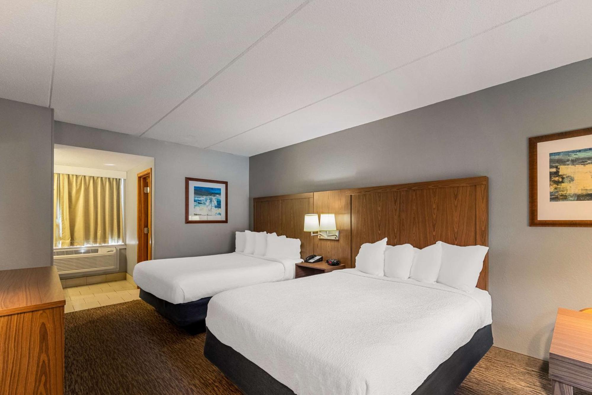 סופריור Best Western Bridgeview Hotel מראה חיצוני תמונה