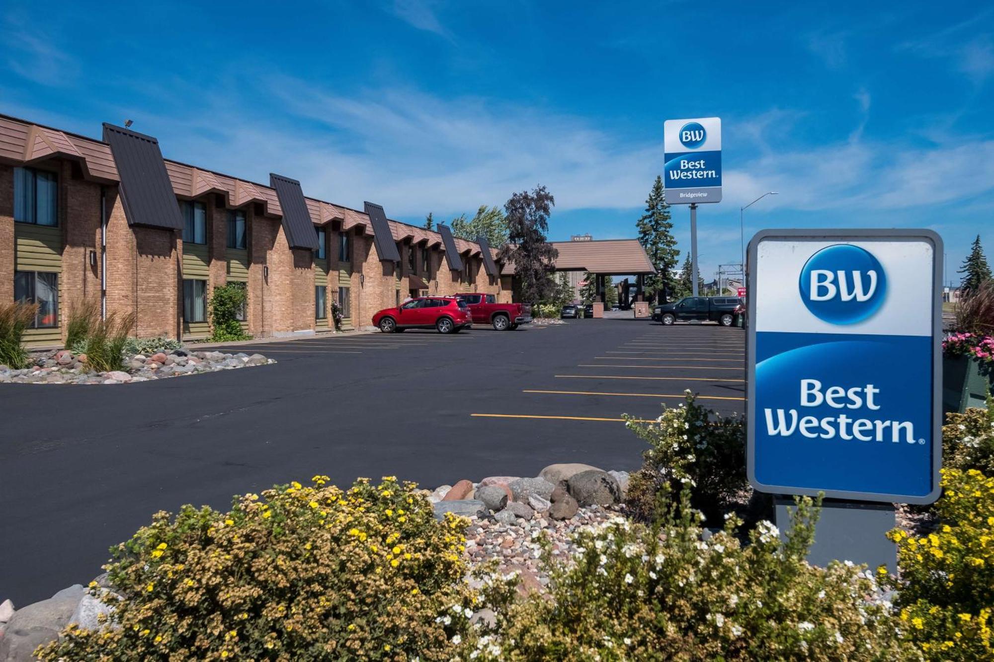 סופריור Best Western Bridgeview Hotel מראה חיצוני תמונה