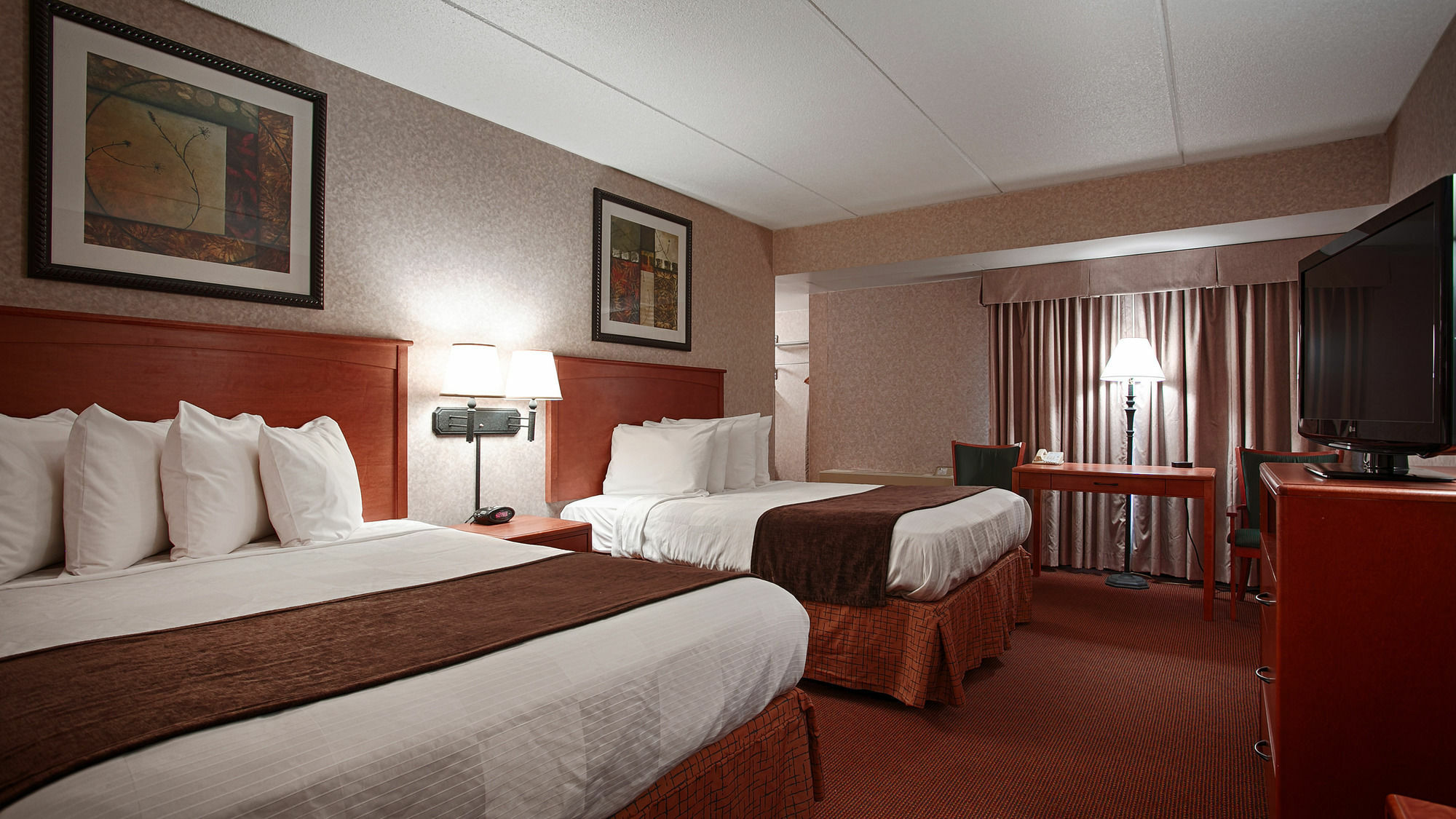 סופריור Best Western Bridgeview Hotel מראה חיצוני תמונה